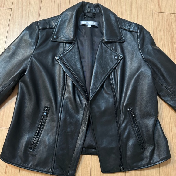 Leather jacket women’s Medium. - Picture 1 of 8